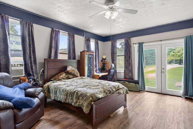 3690 Shady Oak Cir, Cookeville, TN 38501
