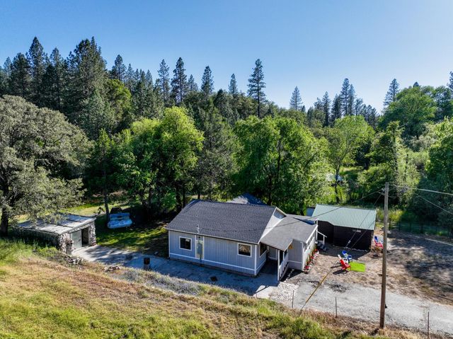13351 Newtown Rd, Nevada City, CA 95959