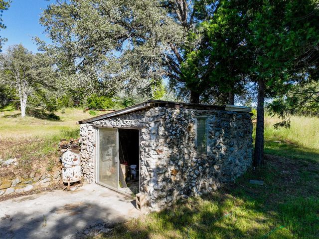 13351 Newtown Rd, Nevada City, CA 95959