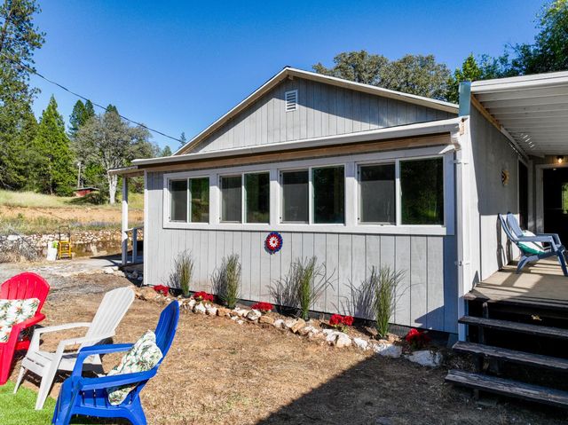 13351 Newtown Rd, Nevada City, CA 95959