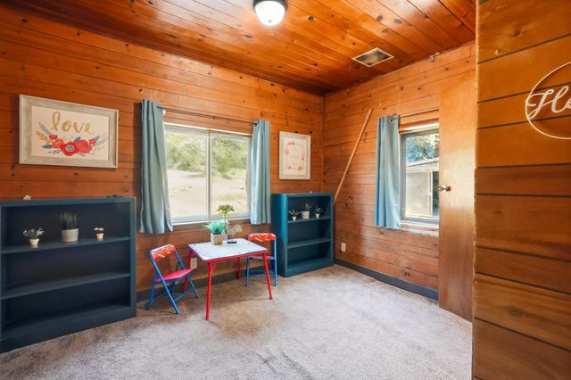 13351 Newtown Rd, Nevada City, CA 95959