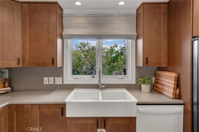 10490 Carlotta Avenue, Buena Park, CA 90620