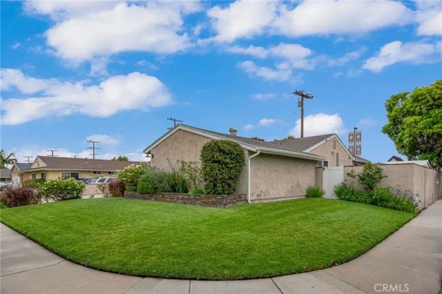 10490 Carlotta Avenue, Buena Park, CA 90620