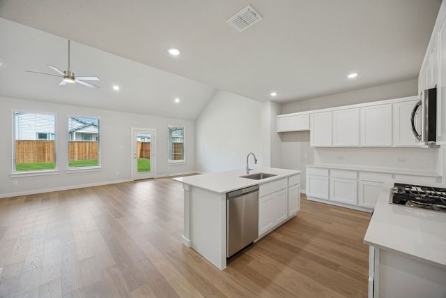1324 Companero Street, Haslet, TX 76052