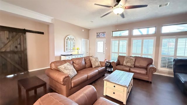 2504 Rosa Rita Drive, League City, TX 77573