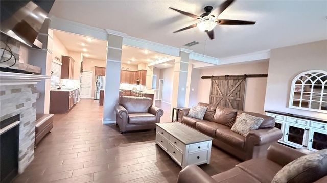 2504 Rosa Rita Drive, League City, TX 77573