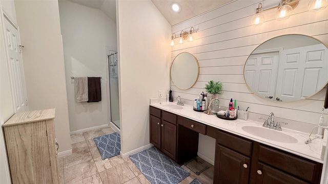 2504 Rosa Rita Drive, League City, TX 77573