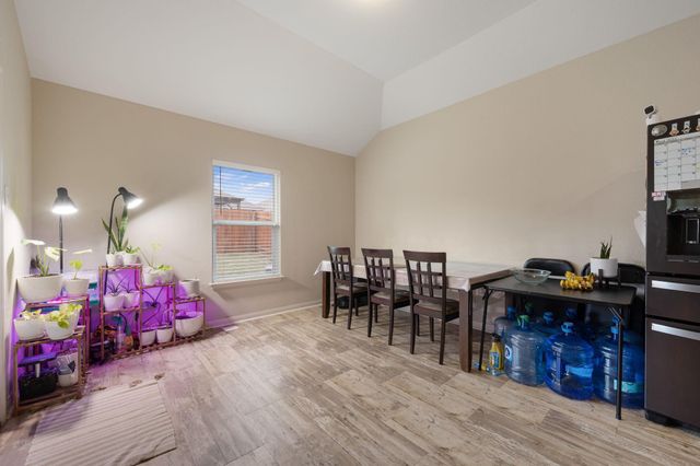 19601 Hubert R Humphrey RD, Manor, TX 78653