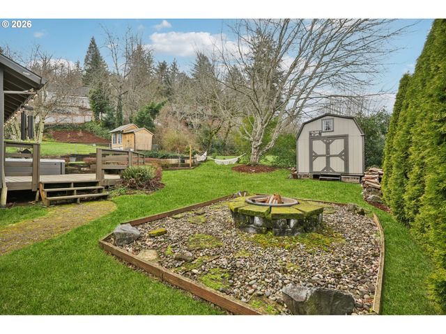 625 Sw MILLER Ct, Gresham, OR 97080