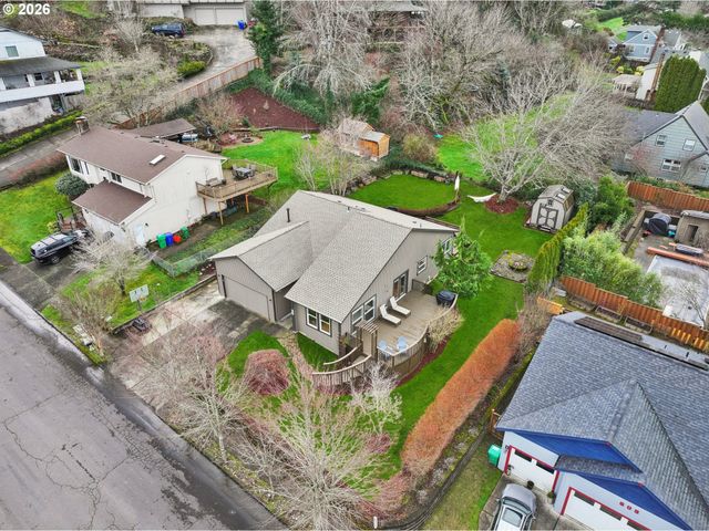 625 Sw MILLER Ct, Gresham, OR 97080