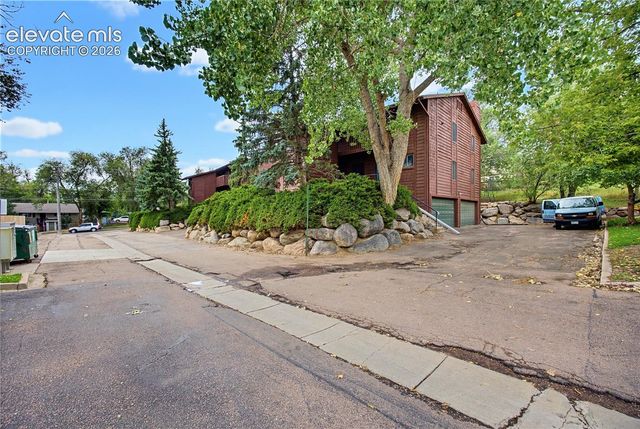 2526 Plumtree Grove, Colorado Springs, CO 80907