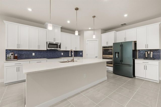 11182 NELLIE CROSSING CIRCLE, Clermont, FL 34711