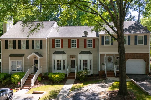 126 Riverwalk Circle, Cary, NC 27511