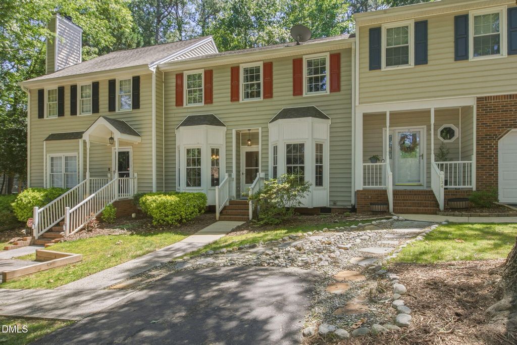 126 Riverwalk Circle, Cary, NC 27511