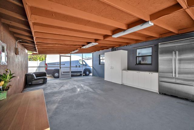 7151 Taft Street, Hollywood, FL 33024