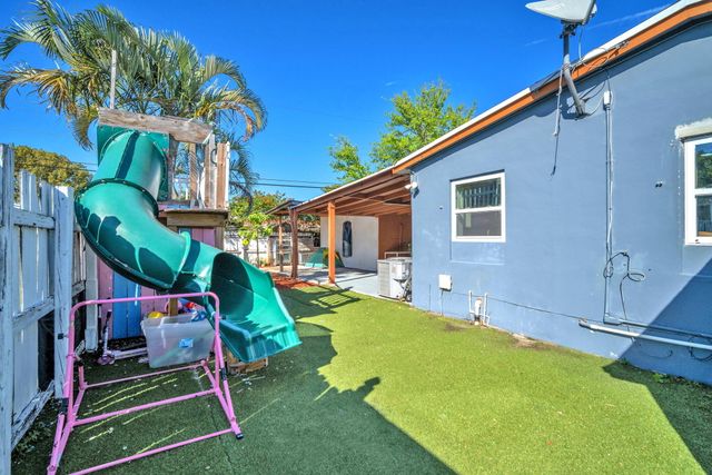 7151 Taft Street, Hollywood, FL 33024