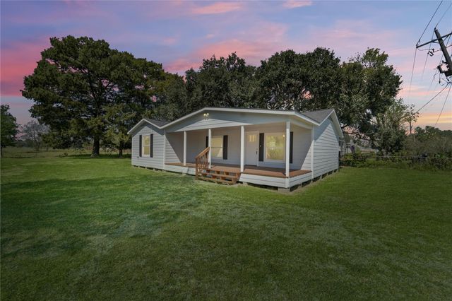 170 County Road 119, Raywood, TX 77582