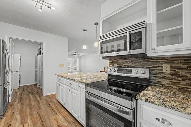 17 Mellor Lane, Bella Vista, AR 72715