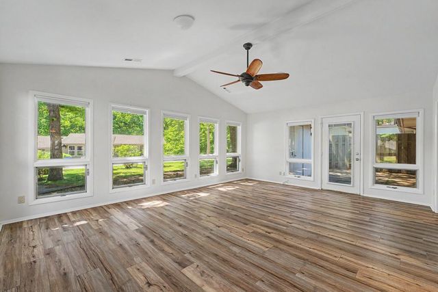 17 Mellor Lane, Bella Vista, AR 72715