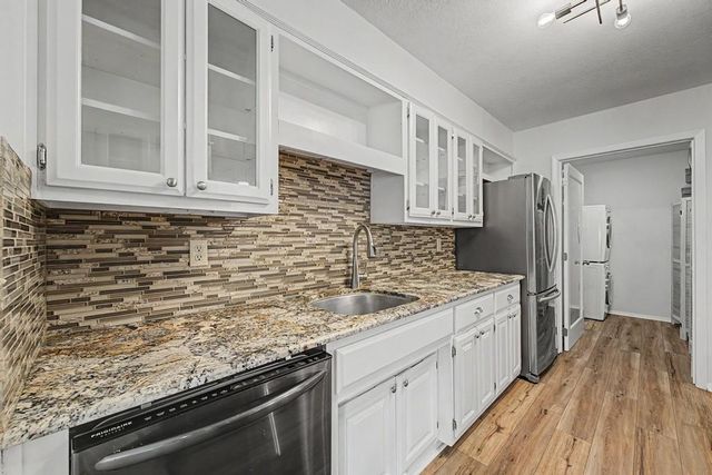 17 Mellor Lane, Bella Vista, AR 72715