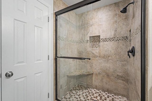 17 Mellor Lane, Bella Vista, AR 72715