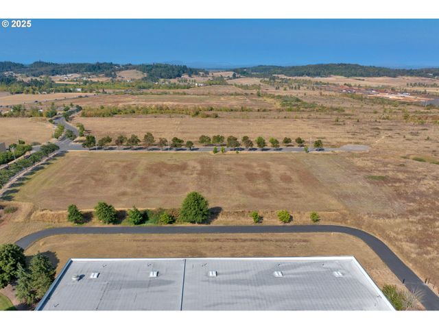 Ed Cone Blvd, Eugene, OR 97402