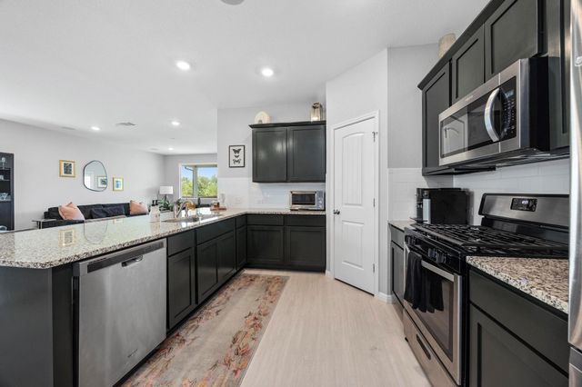 301 Brody LN, Georgetown, TX 78626