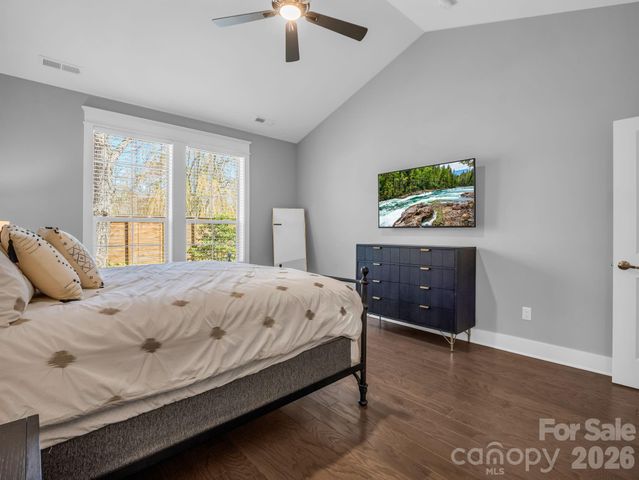 518 Sweet Birch Park Lane, Black Mountain, NC 28711