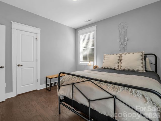 518 Sweet Birch Park Lane, Black Mountain, NC 28711