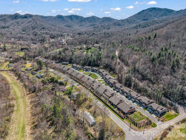 518 Sweet Birch Park Lane, Black Mountain, NC 28711