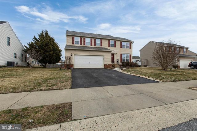 250 E BRAEBURN DR, Smyrna, DE 19977