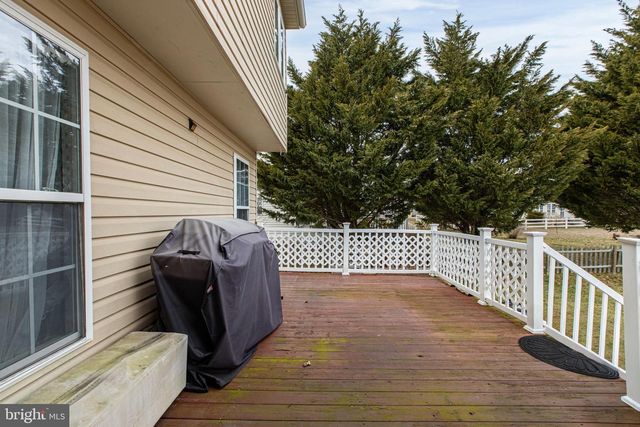 250 E BRAEBURN DR, Smyrna, DE 19977