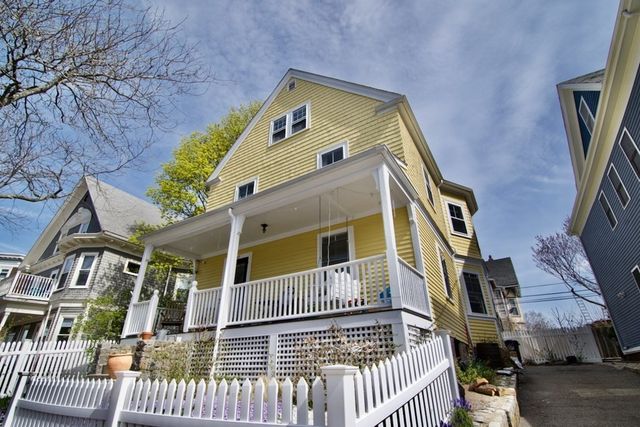 97 Sawyer Ave, Boston, MA 02125