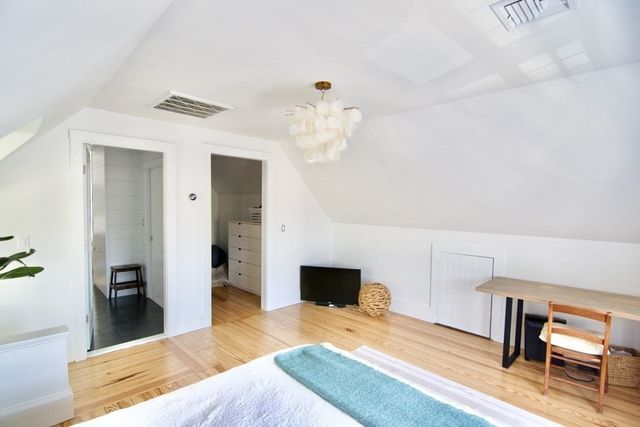 97 Sawyer Ave, Boston, MA 02125