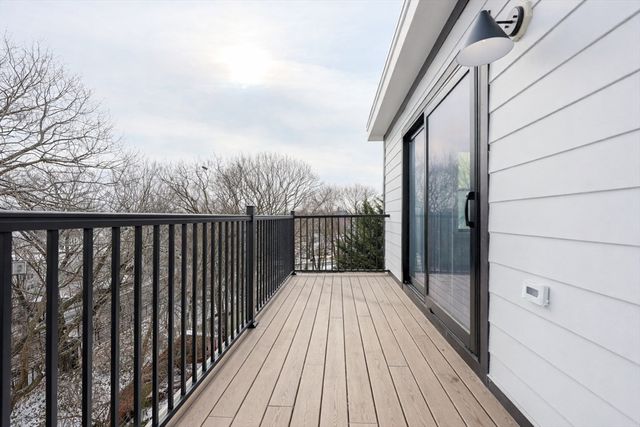 68 Rowe St 2, Boston, MA 02131