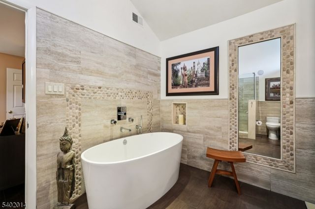 12 Hadley Ln, Wayne Twp., NJ 07470