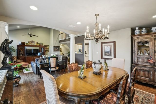 12 Hadley Ln, Wayne Twp., NJ 07470