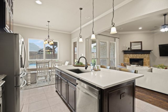 123 Claremont Drive, Ovilla, TX 75154