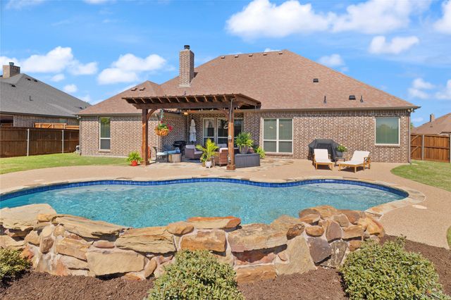 123 Claremont Drive, Ovilla, TX 75154