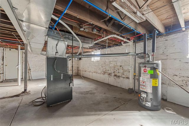 8738 Partridge Avenue, St Louis, MO 63147