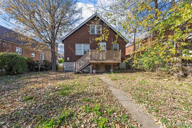 8738 Partridge Avenue, St Louis, MO 63147