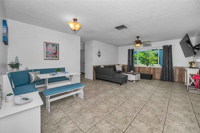 505 WHISPERING OAK DRIVE, Tarpon Springs, FL 34689