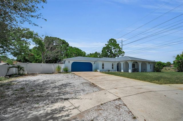 505 WHISPERING OAK DRIVE, Tarpon Springs, FL 34689