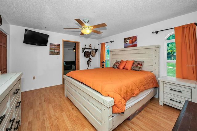 505 WHISPERING OAK DRIVE, Tarpon Springs, FL 34689