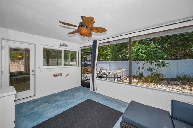 505 WHISPERING OAK DRIVE, Tarpon Springs, FL 34689
