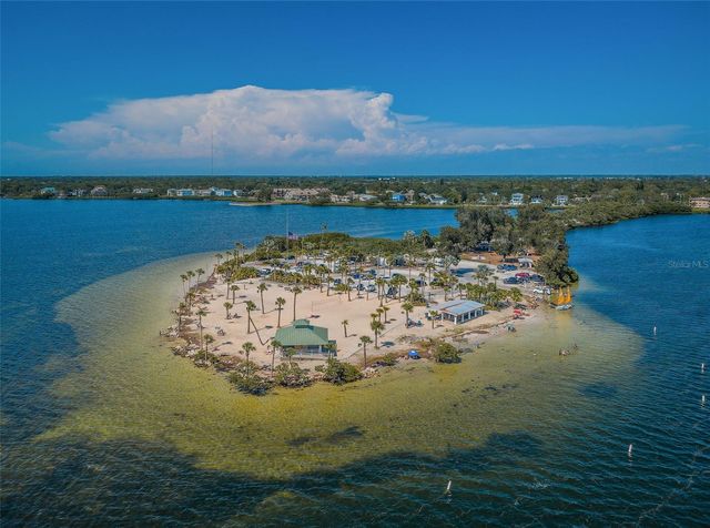 505 WHISPERING OAK DRIVE, Tarpon Springs, FL 34689