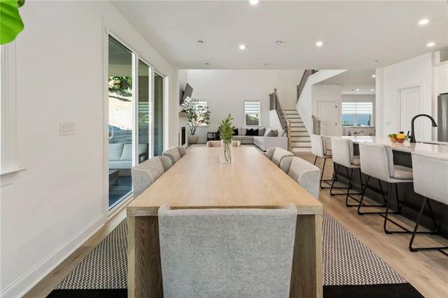 4010 Maple Oak Court, Kennesaw, GA 30152