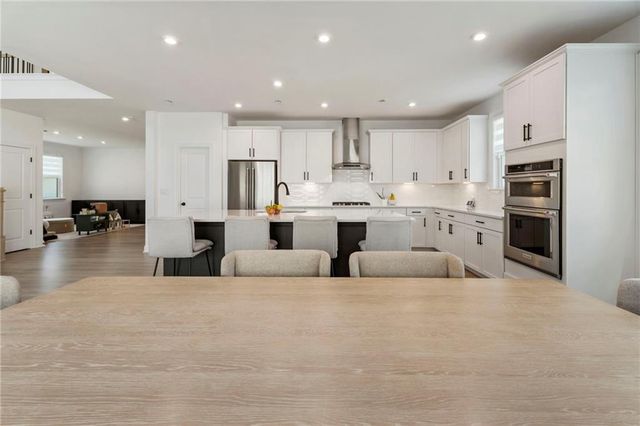 4010 Maple Oak Court, Kennesaw, GA 30152