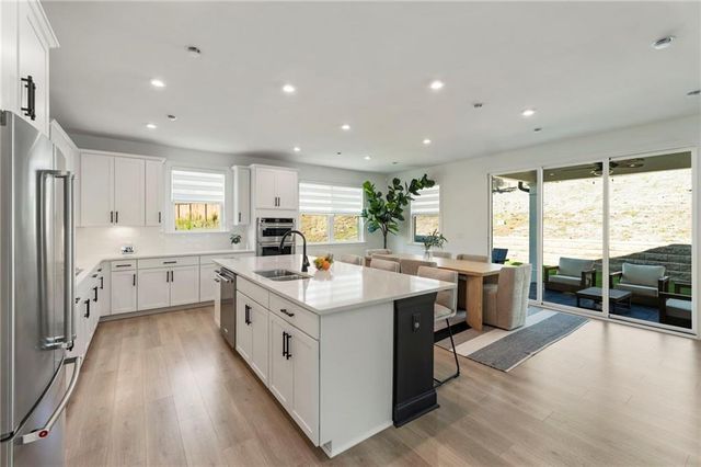 4010 Maple Oak Court, Kennesaw, GA 30152