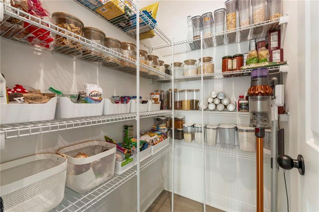 4010 Maple Oak Court, Kennesaw, GA 30152